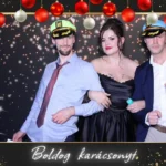 Orvosok karácsonyi rendezvénye Székesfehérváron selfie géppel