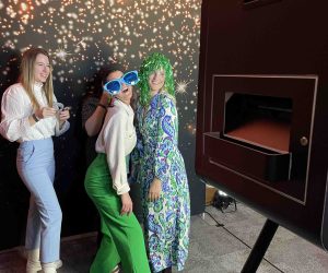 Partner találkozó a Larus Rendezvényközpontban selfie gépekkel